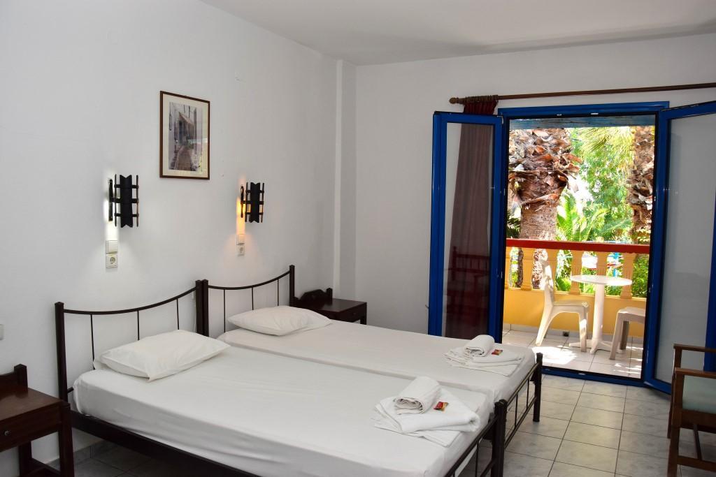 Palm Bay Hotel Sissi Zewnętrze zdjęcie